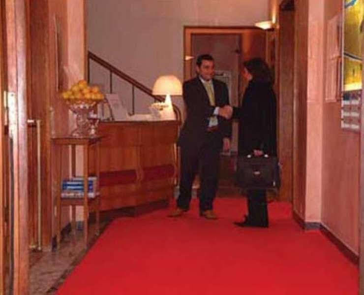 Hotel Moderno Ріміні Екстер'єр фото